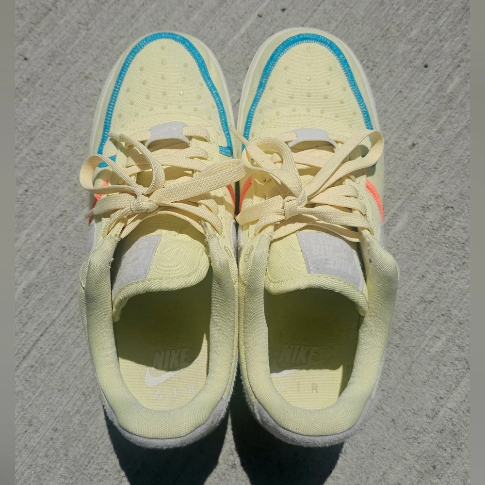 Nike Air Force 1 Low Multicolor Sneakers - Picture 3 of 5